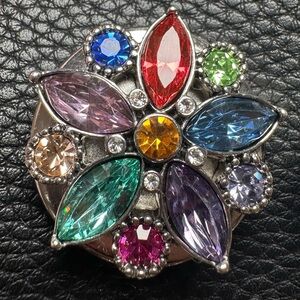 Magnolia and Vine 30mm Grand Rendezvous Snap